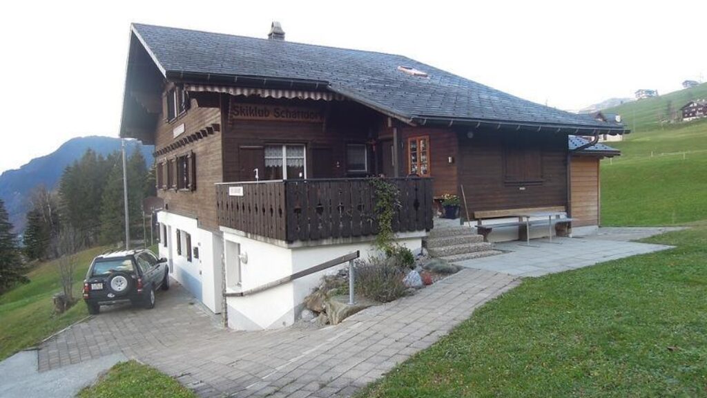 Bruno's Gästehaus im Skihaus Schattdorf